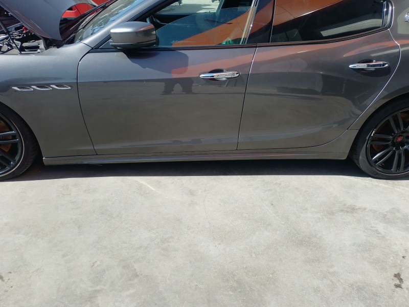Recambio de estribos laterales para maserati ghibli iii (m157) 3.0 s q4 referencia OEM IAM   