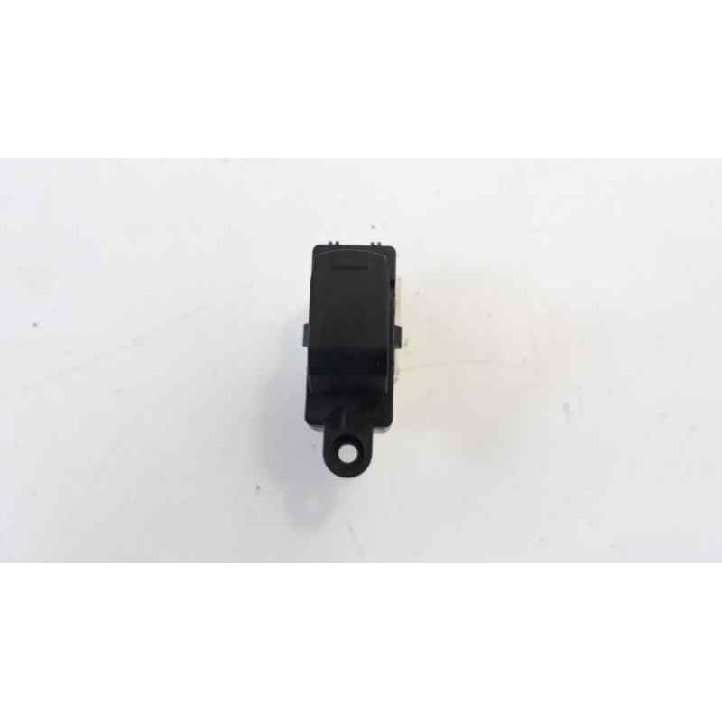 Recambio de mando elevalunas trasero derecho para suzuki vitara 1.6 ddis comfort 4x4 referencia OEM IAM   