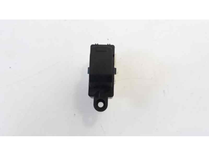 Recambio de mando elevalunas trasero derecho para suzuki vitara 1.6 ddis comfort 4x4 referencia OEM IAM   
