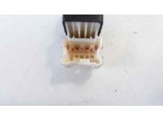 Recambio de mando elevalunas trasero derecho para suzuki vitara 1.6 ddis comfort 4x4 referencia OEM IAM    2