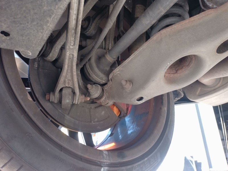 Recambio de mangueta trasera derecha para maserati ghibli iii (m157) 3.0 s q4 referencia OEM IAM   