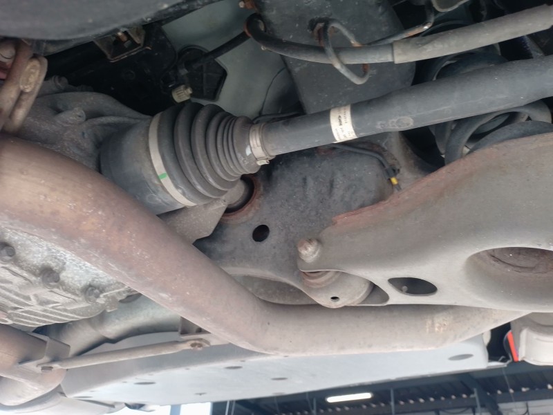 Recambio de transmision trasera izquierda para maserati ghibli iii (m157) 3.0 s q4 referencia OEM IAM   