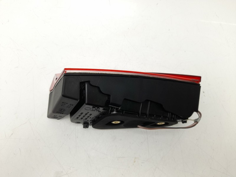 Recambio de piloto trasero izquierdo interior para skoda fabia iv (pj3) 1.0 mpi referencia OEM IAM 6VE945307A  