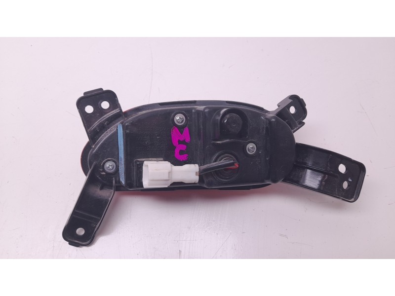 Recambio de piloto trasero izquierdo paragolpes para mg zs suv (azs1) 1.5 vti referencia OEM IAM 10571685  MG6044354/1910505