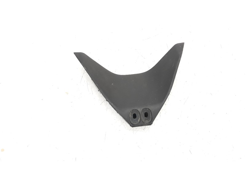 Recambio de moldura para yamaha yzf-r 7 yzf-r 7 referencia OEM IAM BEB2836M0000  