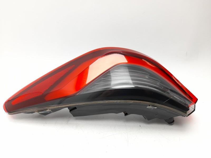 Recambio de piloto trasero derecho para bmw serie s4 coupe (g22) (2020- ...) m440d xdrive referencia OEM IAM 63217477604  