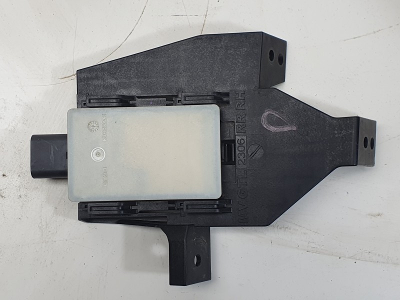 Recambio de modulo electronico para kia ev9 100 gt-line awd referencia OEM IAM 99150DO700  