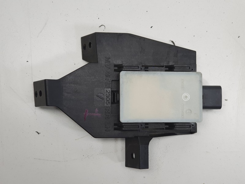 Recambio de modulo electronico para kia ev9 100 gt-line awd referencia OEM IAM 99140DO700  