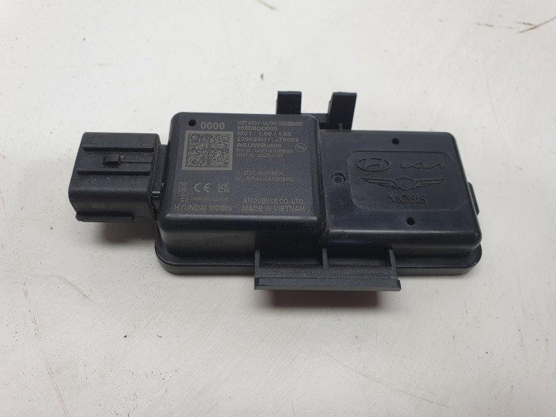 Recambio de modulo electronico para kia ev9 100 gt-line awd referencia OEM IAM 955D0DO000  