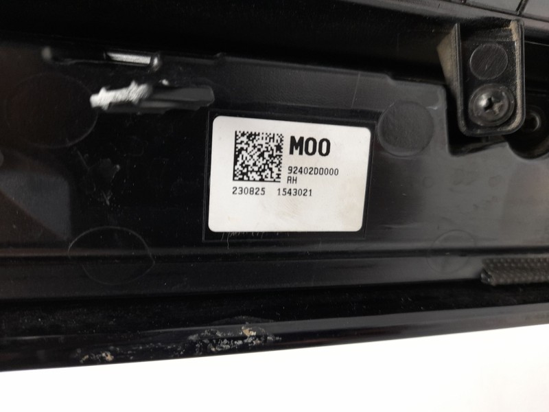 Recambio de piloto trasero derecho para kia ev9 100 gt-line awd referencia OEM IAM 92402DO000  
