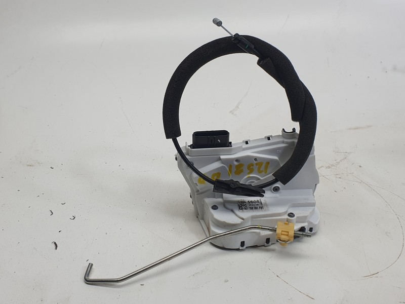 Recambio de cerradura puerta delantera derecha para mg 3 referencia OEM IAM 11341605  