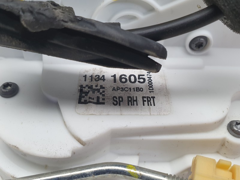 Recambio de cerradura puerta delantera derecha para mg 3 referencia OEM IAM 11341605  