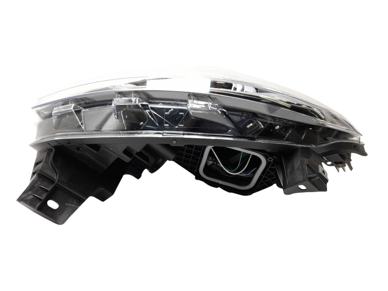 Recambio de faro izquierdo para renault kadjar referencia OEM IAM 260600217R  10118050002/11231531/5830001/5831005