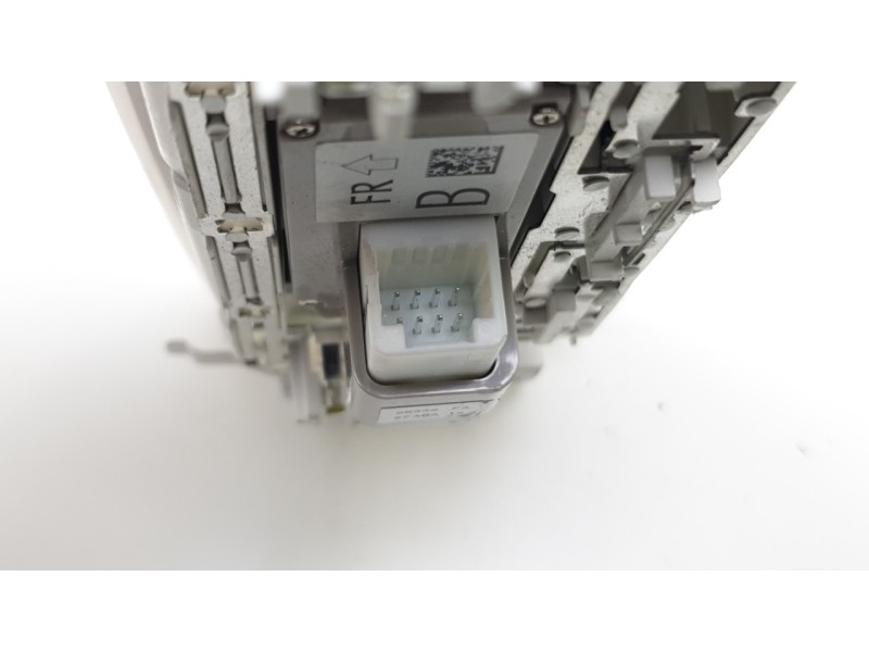 Recambio de luz interior para nissan juke (f16_) 1.6 hybrid referencia OEM IAM 283365FA0A  