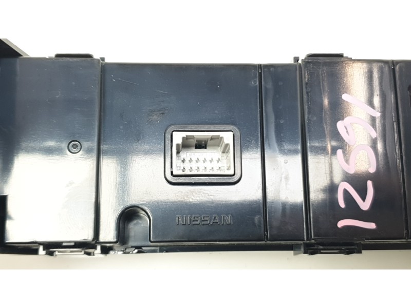 Recambio de mando climatizador para nissan juke (f16_) 1.6 hybrid referencia OEM IAM 275005FA5A  