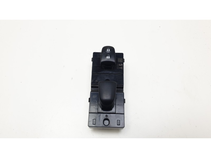 Recambio de mando elevalunas delantero derecho para nissan juke (f16_) 1.6 hybrid referencia OEM IAM 254116LA0A  