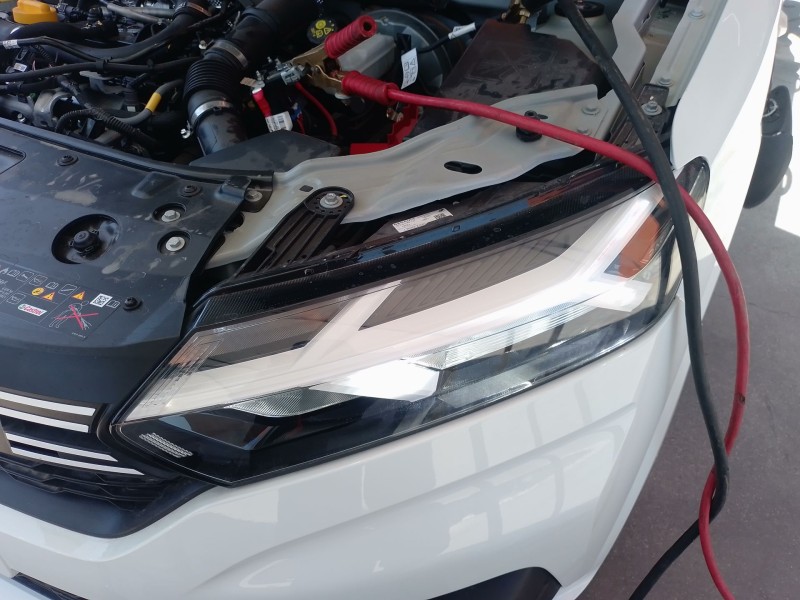 Recambio de faro izquierdo para dacia sandero iii 1.0 tce 90 eco-g referencia OEM IAM   