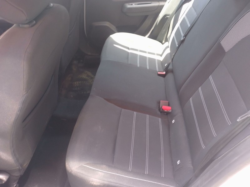 Recambio de juego asientos completo para dacia sandero iii 1.0 tce 90 eco-g referencia OEM IAM   