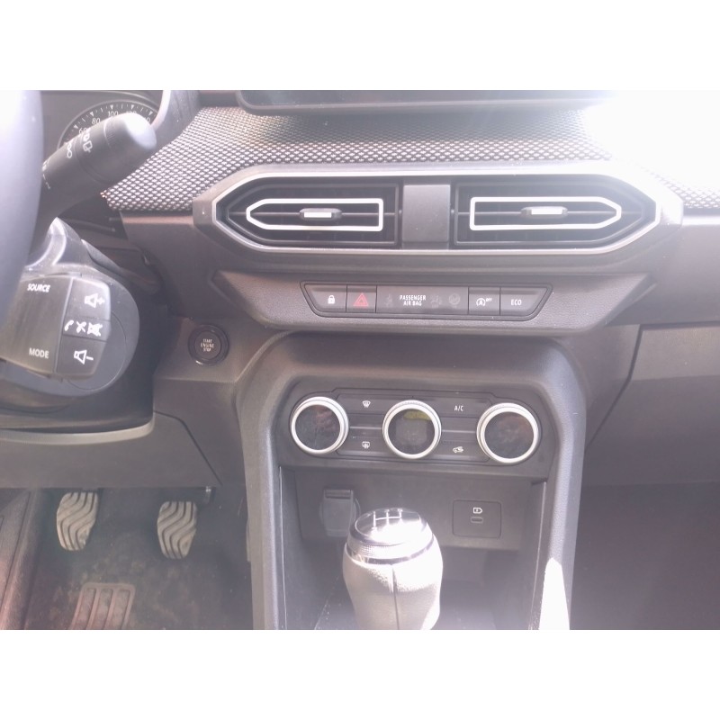 Recambio de mando calefaccion / aire acondicionado para dacia sandero iii 1.0 tce 90 eco-g referencia OEM IAM   