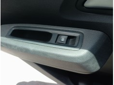 Recambio de mando elevalunas trasero izquierdo para dacia sandero iii 1.0 tce 90 eco-g referencia OEM IAM  254118439R  2