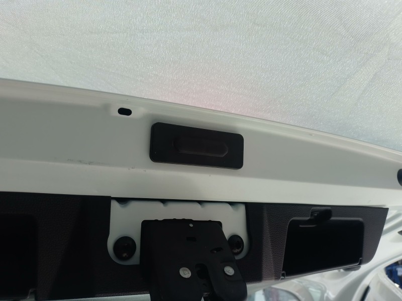 Recambio de maneta exterior porton para dacia sandero iii 1.0 tce 90 eco-g referencia OEM IAM   