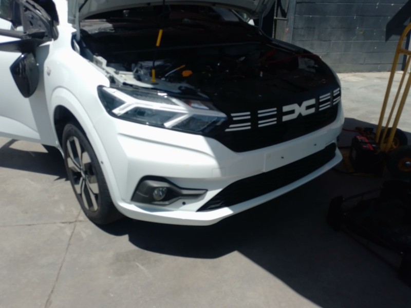 Recambio de paragolpes delantero para dacia sandero iii 1.0 tce 90 eco-g referencia OEM IAM   