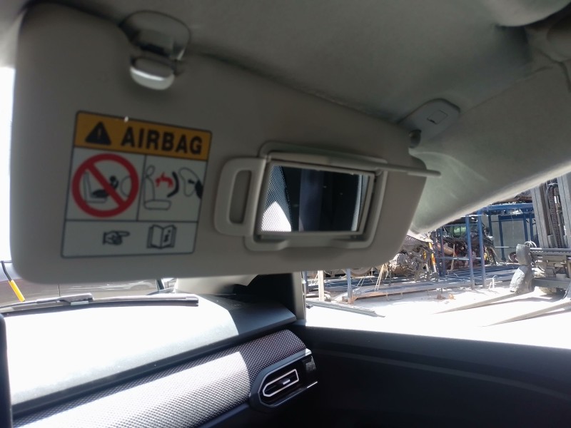 Recambio de parasol derecho para dacia sandero iii 1.0 tce 90 eco-g referencia OEM IAM   