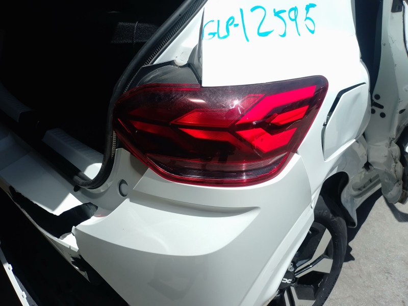 Recambio de piloto trasero derecho para dacia sandero iii 1.0 tce 90 eco-g referencia OEM IAM   