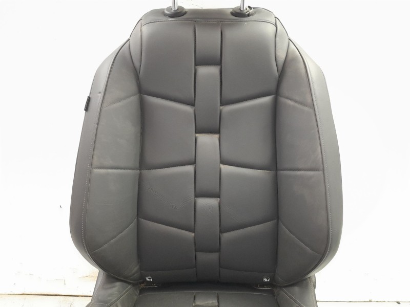 Recambio de asiento delantero derecho para ds ds 3 / ds 3 crossback (ur_, uc_, uj_) 1.2 puretech 130 referencia OEM IAM 98261723