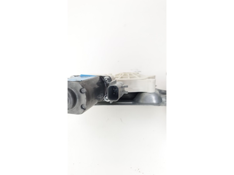 Recambio de elevalunas trasero izquierdo para dr dr 5.0 suv 1.5 referencia OEM IAM J686204110BA  