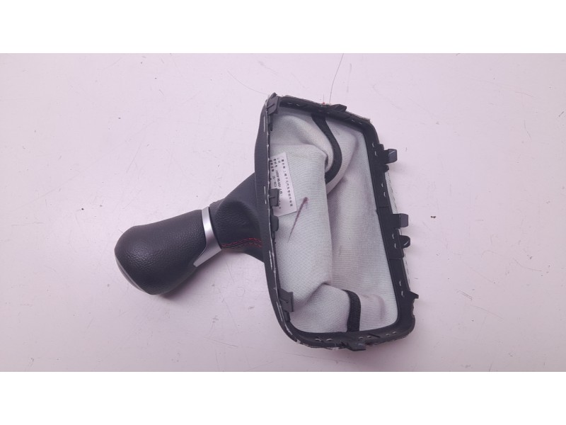 Recambio de pomo palanca cambio para mg zs suv (azs1) 1.5 vti referencia OEM IAM 10556185  