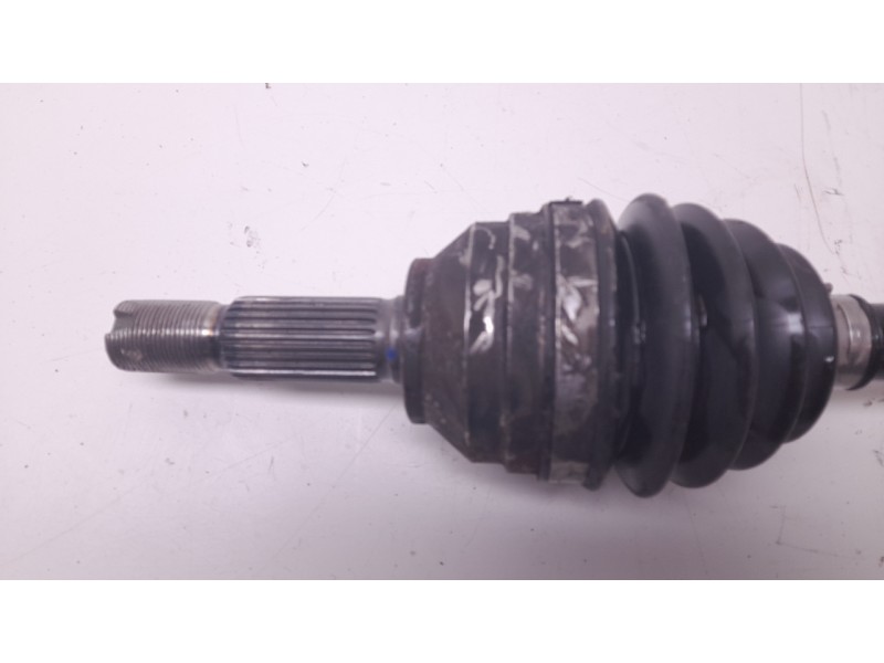Recambio de transmision delantera derecha para mg zs suv (azs1) 1.5 vti referencia OEM IAM 10233397  