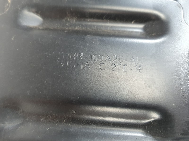 Recambio de refuerzo paragolpes delantero para ford fiesta vii (hj, hf) 1.0 ecoboost referencia OEM IAM H1BB109A26AH  