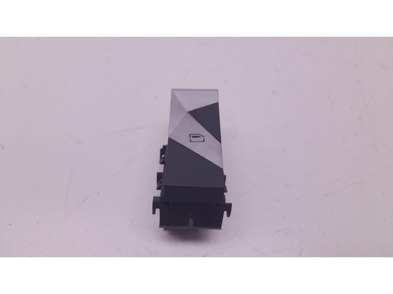 Recambio de mando elevalunas delantero izquierdo para ds ds 3 / ds 3 crossback (ur_, uc_, uj_) 1.2 puretech 130 referencia OEM I