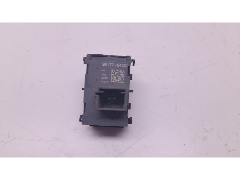 Recambio de mando elevalunas delantero izquierdo para ds ds 3 / ds 3 crossback (ur_, uc_, uj_) 1.2 puretech 130 referencia OEM I