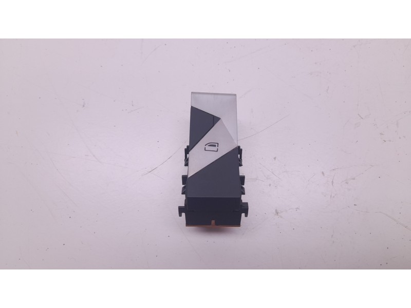 Recambio de mando elevalunas delantero derecho para ds ds 3 / ds 3 crossback (ur_, uc_, uj_) 1.2 puretech 130 referencia OEM IAM