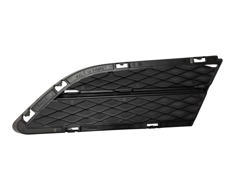 Recambio de rejilla paragolpes derecha para bmw 3 (e90) 330 d xdrive referencia OEM IAM 51117138418  107062816/210111G/BM0262123