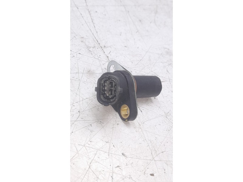 Recambio de sensor abs para piaggio (vespa) mp3 400 hpe referencia OEM IAM 0261210151  