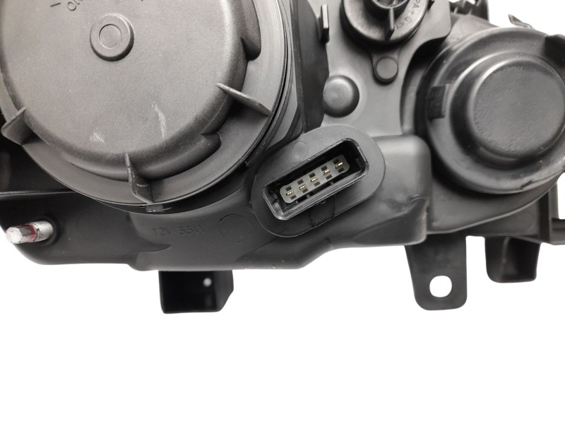 Recambio de faro izquierdo para renault megane ii berlina 5p referencia OEM IAM 7701064018  10119381002/11805701/5570051/RN42049