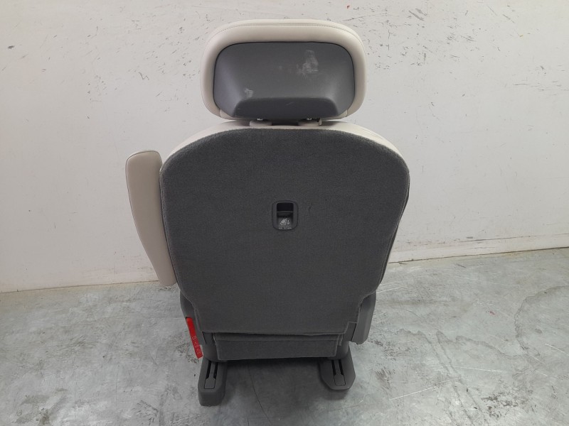 Recambio de asiento trasero medio para kia ev9 100 gt-line awd referencia OEM IAM 89B46DO100DFS  