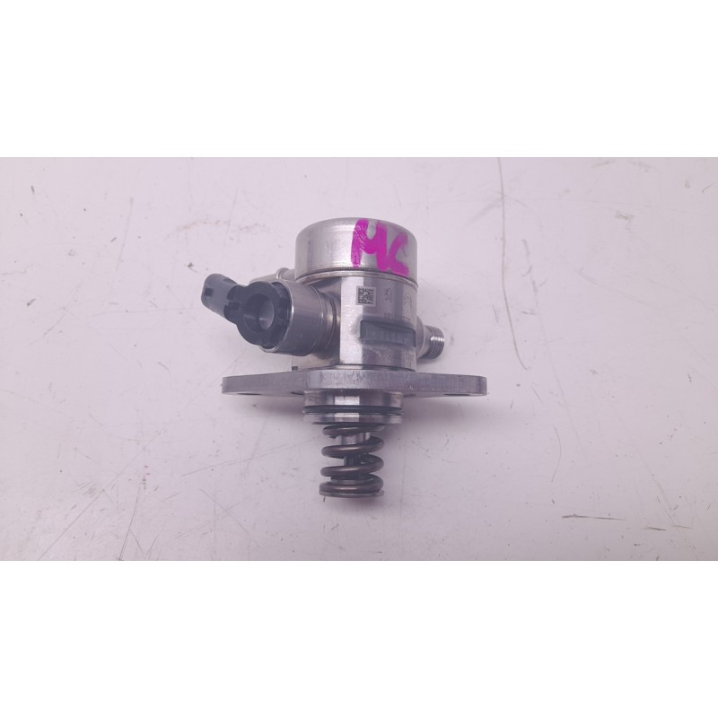 Recambio de bomba inyeccion para ds ds 3 / ds 3 crossback (ur_, uc_, uj_) 1.2 puretech 130 referencia OEM IAM 9812133780  