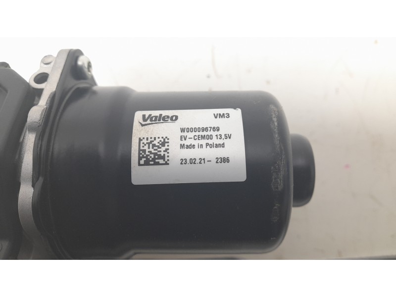 Recambio de motor limpia delantero para ds ds 3 / ds 3 crossback (ur_, uc_, uj_) 1.2 puretech 130 referencia OEM IAM 9824784980 