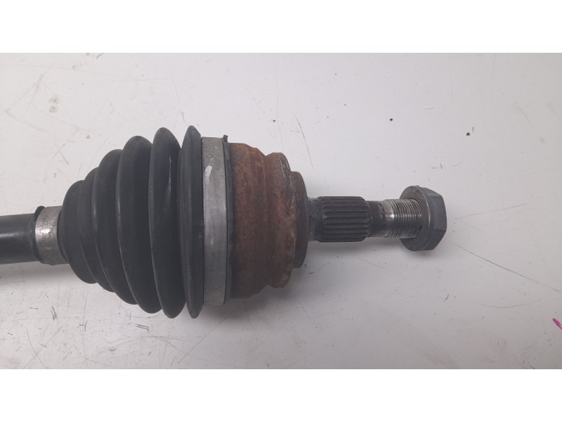 Recambio de transmision delantera izquierda para ds ds 3 / ds 3 crossback (ur_, uc_, uj_) 1.2 puretech 130 referencia OEM IAM 98