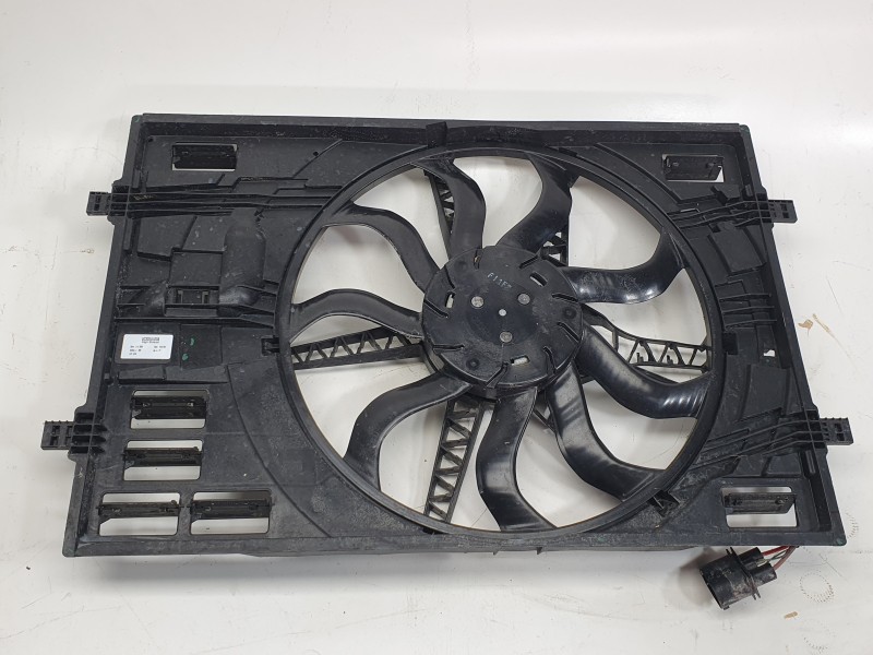 Recambio de electroventilador para audi q3 sportback (f3n) 35 tdi referencia OEM IAM 5WA121203B 5WA121203B 