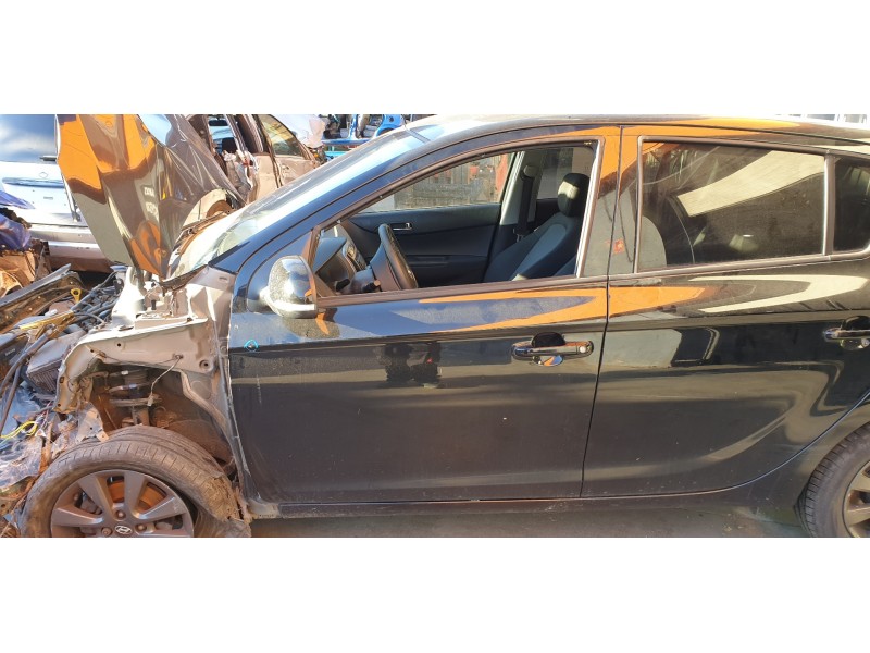 Recambio de puerta delantera izquierda para hyundai i20 1.2 16v cat referencia OEM IAM 760031J510  