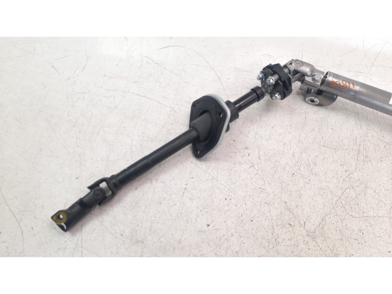 Recambio de columna direccion para ssangyong rexton limited 4x4 referencia OEM IAM 4621036020 4621036000 