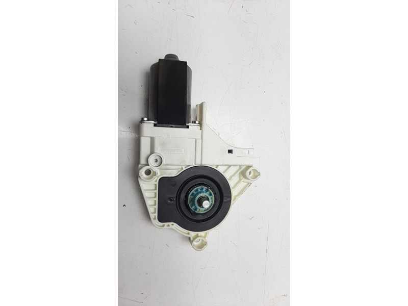 Recambio de motor elevalunas trasero izquierdo para audi a5 sportback (8t) 2.0 16v tdi referencia OEM IAM 8T0959801B  