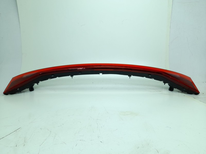 Recambio de piloto trasero central para cupra formentor (km7, kmp) 1.5 tsi referencia OEM IAM  5FF945307B 