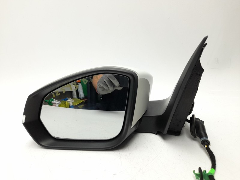 Recambio de retrovisor izquierdo para skoda fabia iv (pj3) 1.0 mpi referencia OEM IAM  6VB857507A 1051978012