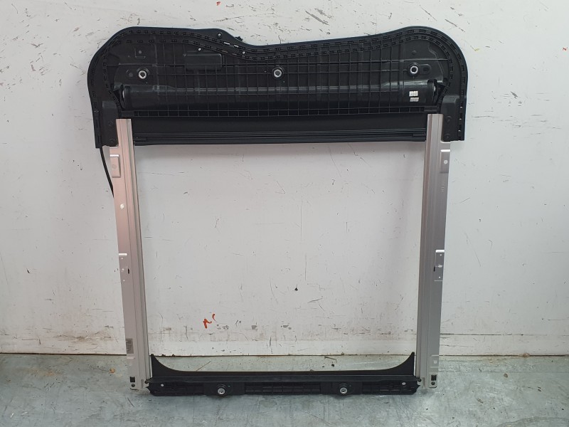 Recambio de techo electrico para kia ev9 100 gt-line awd referencia OEM IAM 81610DO000 81610DO000 81630DO000